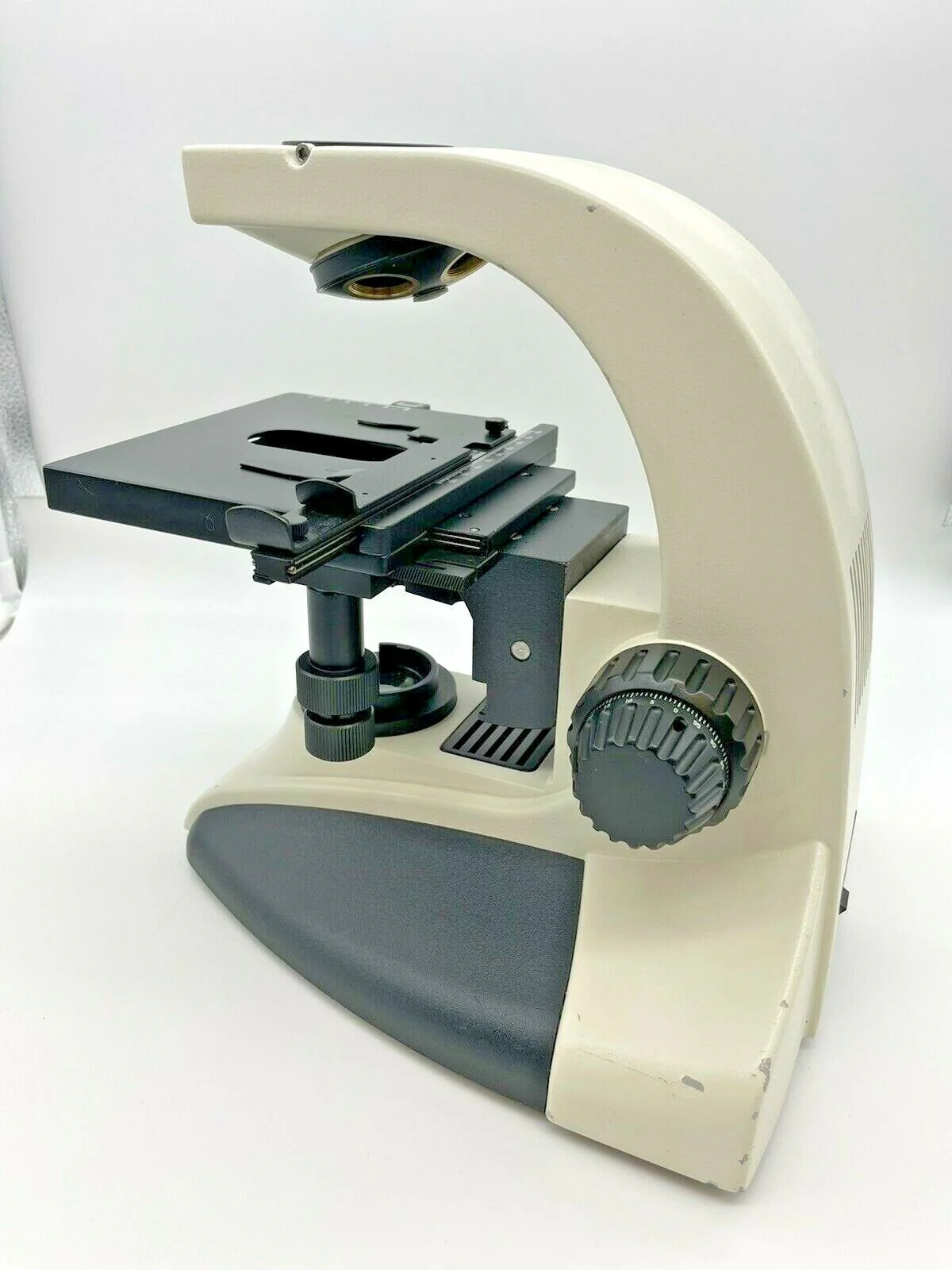 Leica CME Microscope Stand for Parts - Image 8