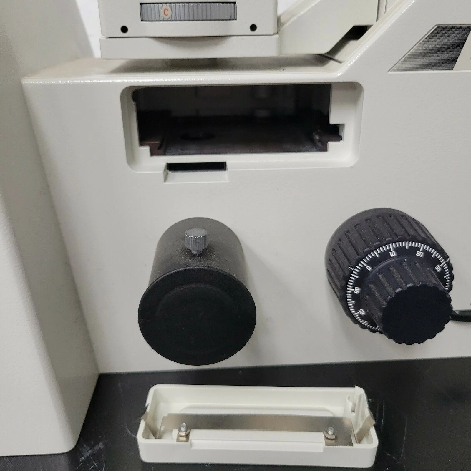 Leica Leitz Microscope DMIRB Inverted Stand for Parts - Image 6