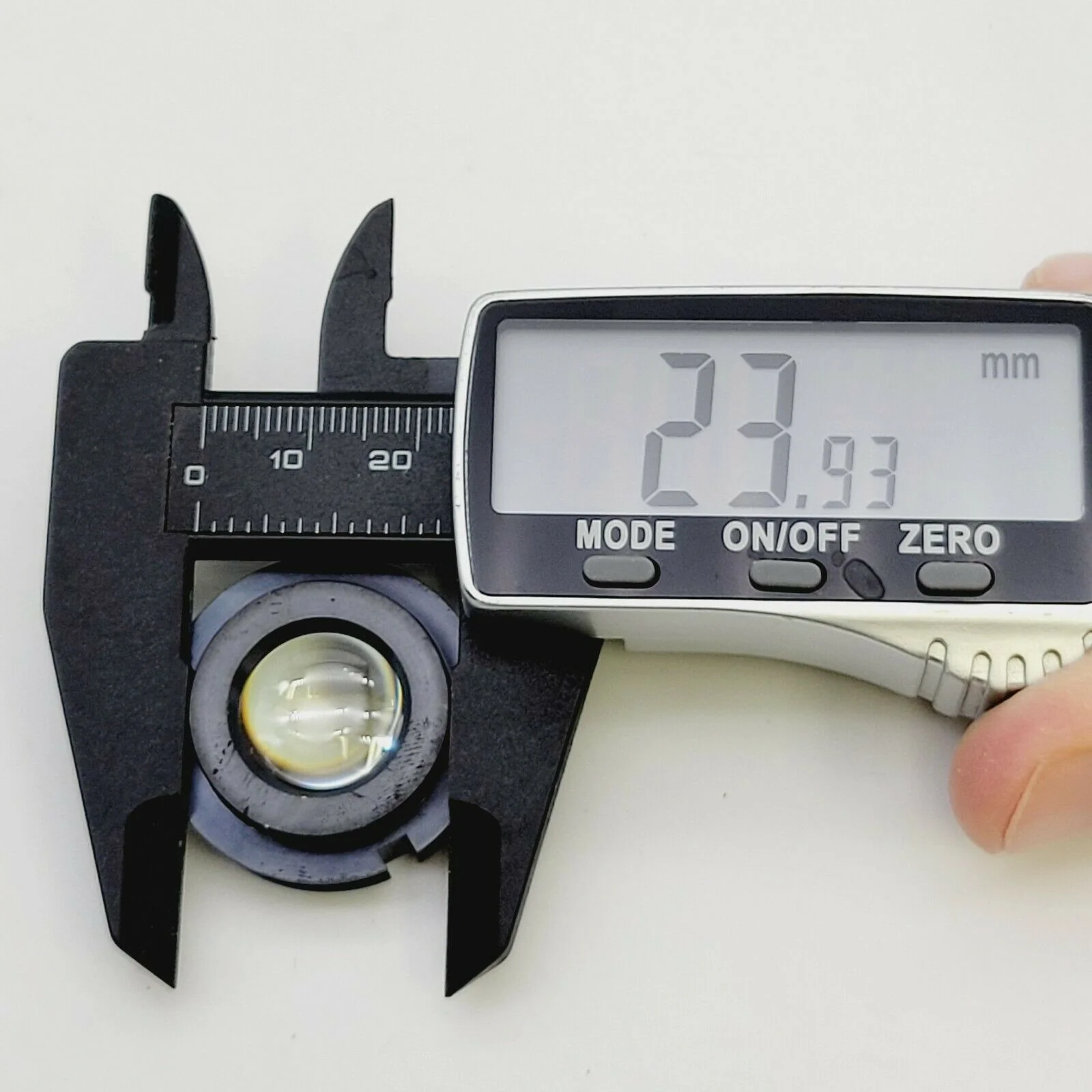 Leica Microscope Auxiliary Lens for Objective 2.5x for UC-Condenser 555040 - Image 5