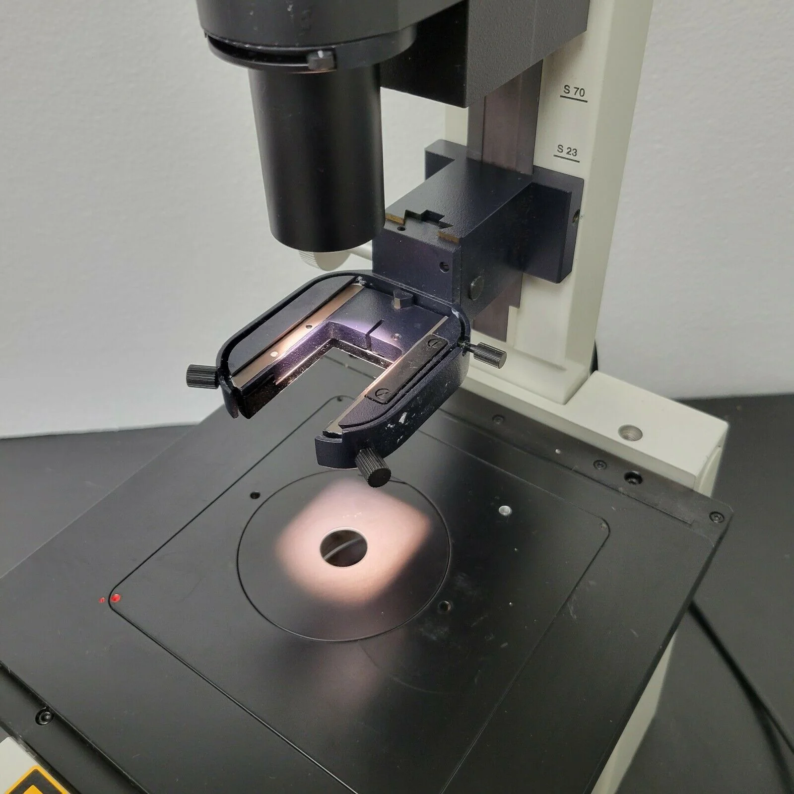 Leica Microscope DM IRBE Fluorescence DIC Inverted Stand - Image 8