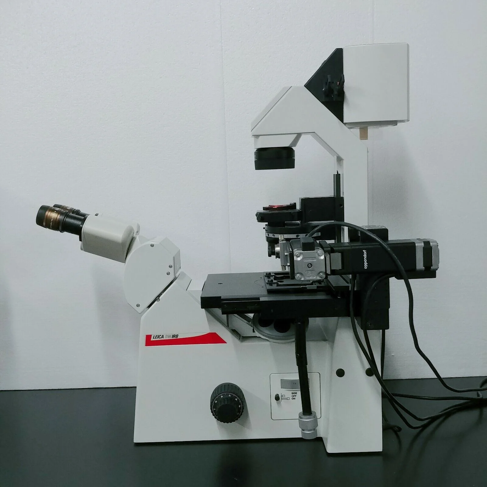 Leica Microscope DMIRB w/ Polarization & Eppendorf TransferMan NK Microinjection - Image 3