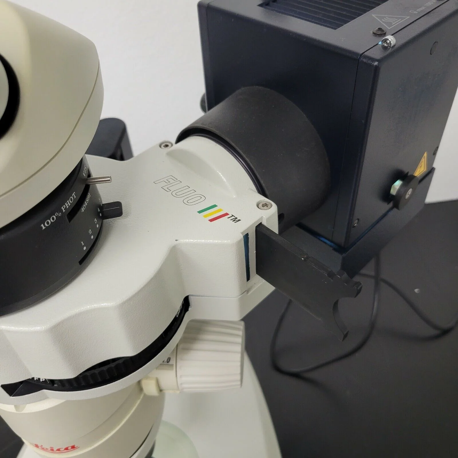 Leica Stereo Microscope MZFLIII Fluorescence with Phototube and Plan Apo 1.0x - Image 10