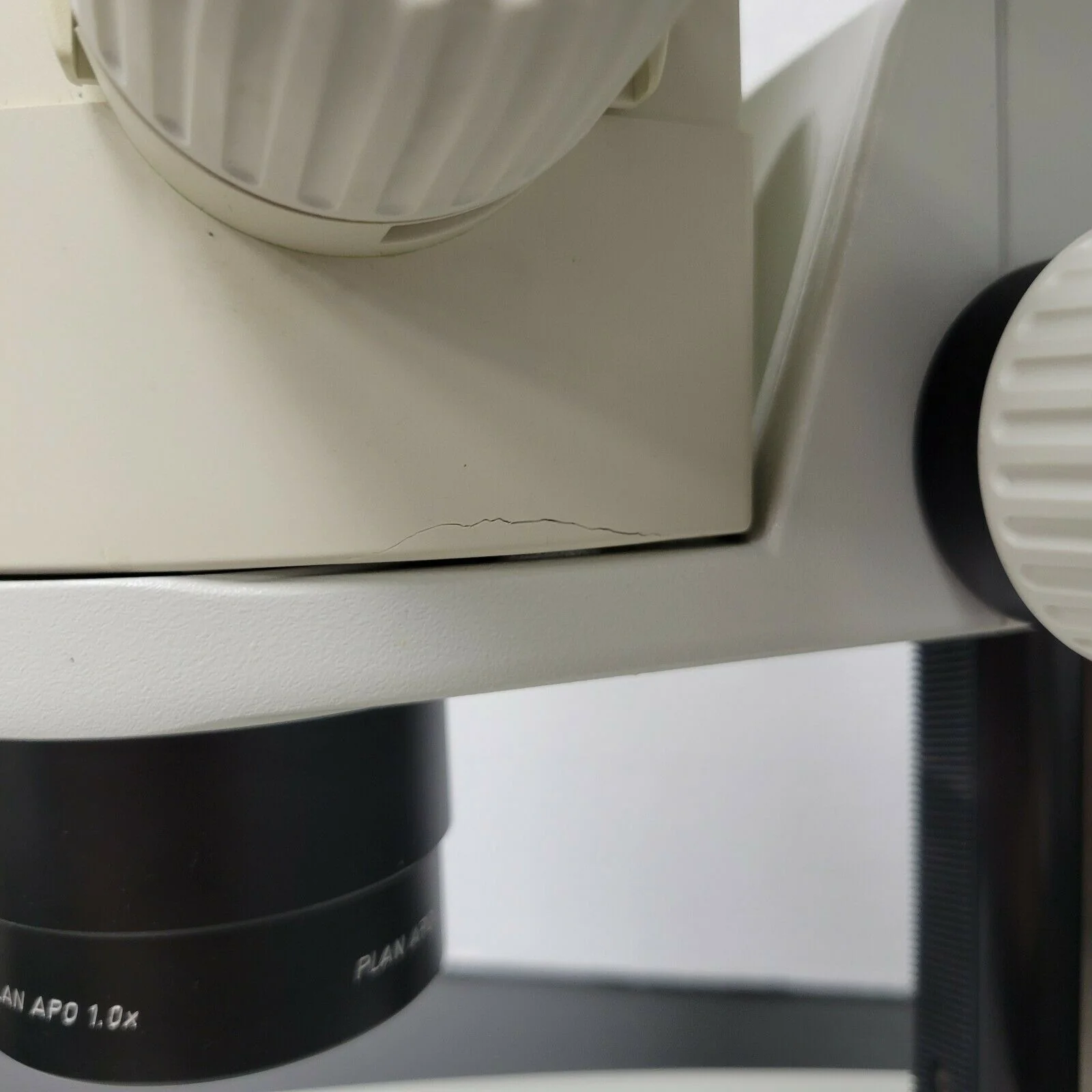 Leica Stereo Microscope MZFLIII Fluorescence with Phototube and Plan Apo 1.0x - Image 12