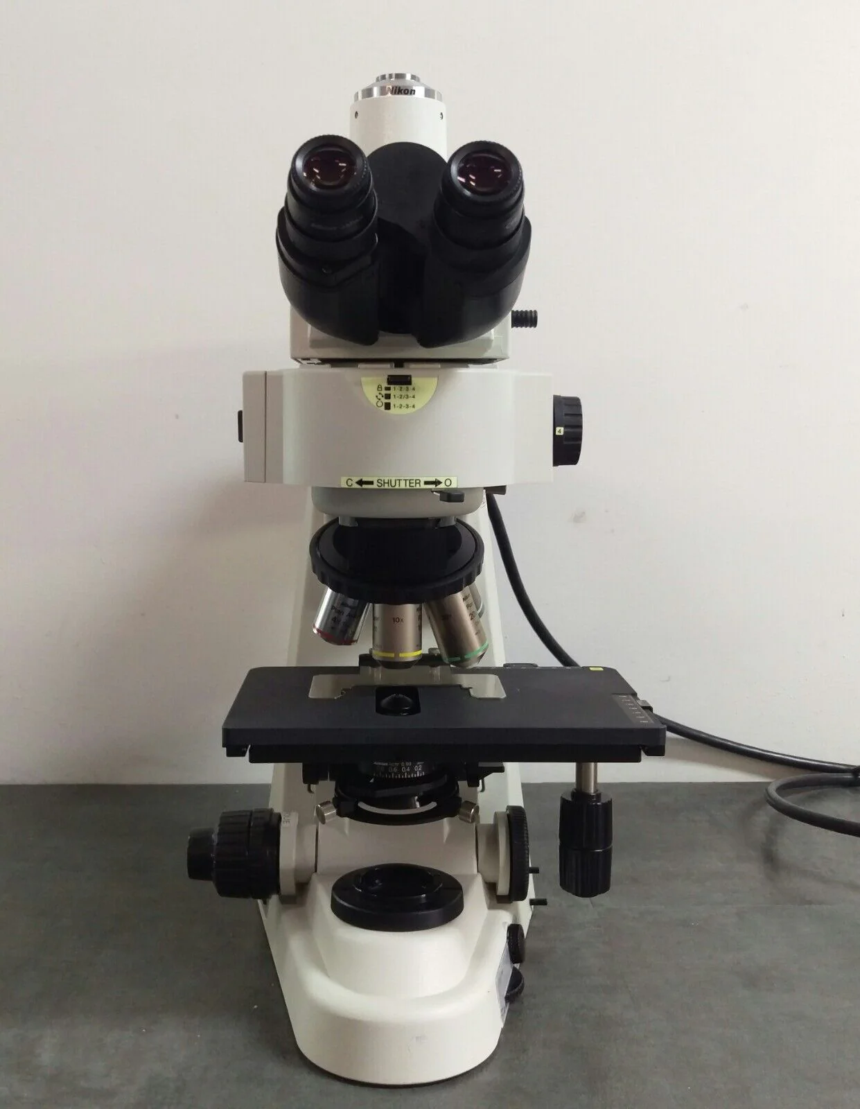 Nikon Microscope Eclipse 50i with Fluorescence and Trinocular Head - Image 3