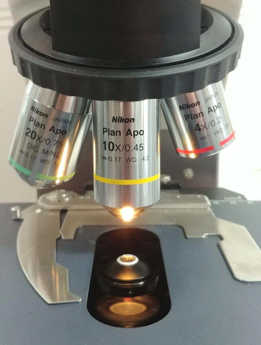 Nikon Microscope Eclipse 80i with Dual Head Bridge - Image 5