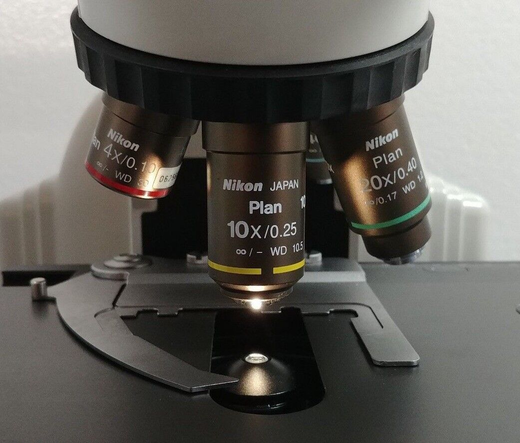 Nikon Microscope Eclipse E400 Multihead with 2x Objective Teaching System - Image 5