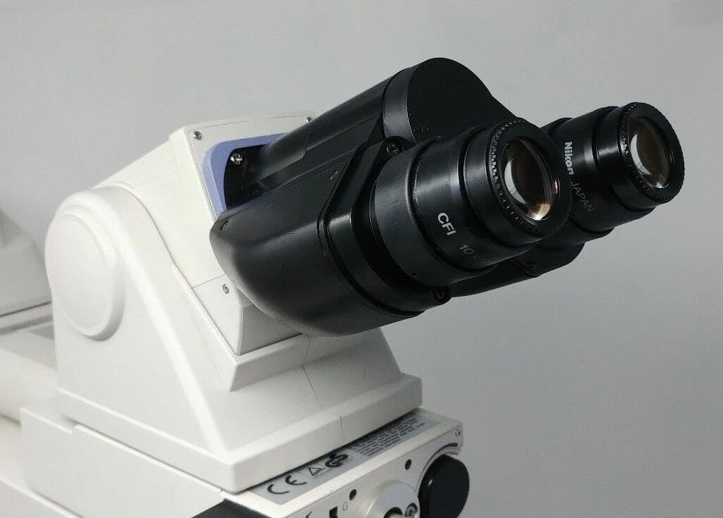 Nikon Microscope Eclipse E400 with Dual Head Bridge - Image 8