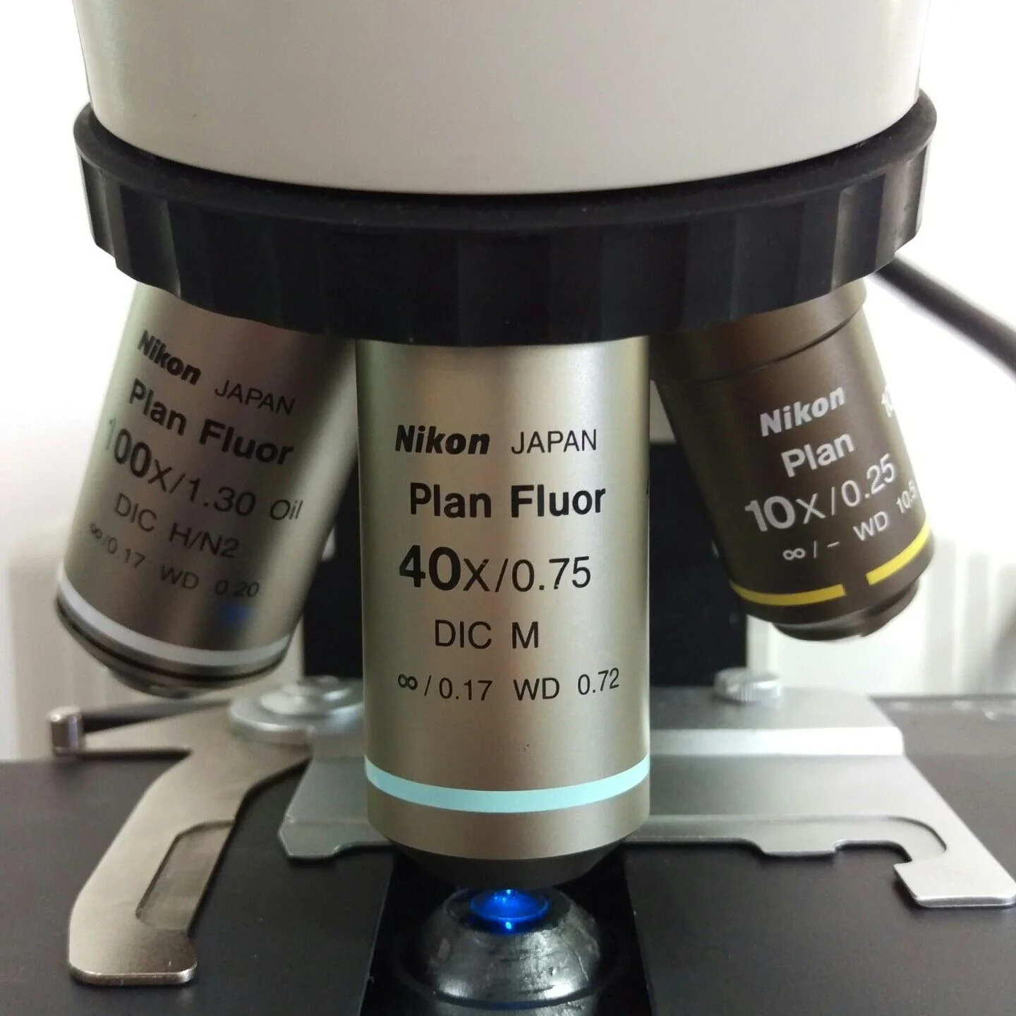 Nikon Microscope Eclipse E400 with Fluorescence - Image 4