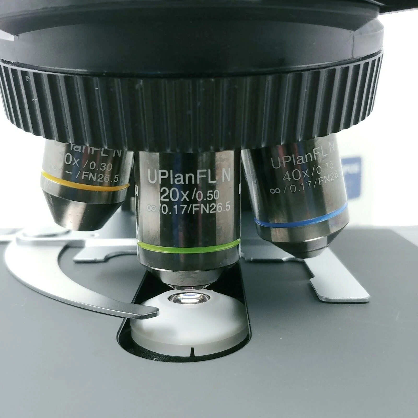 Olympus Microscope BX41 with 2x Apo and Fluorite Objectives and 10 MP Camera - Image 7