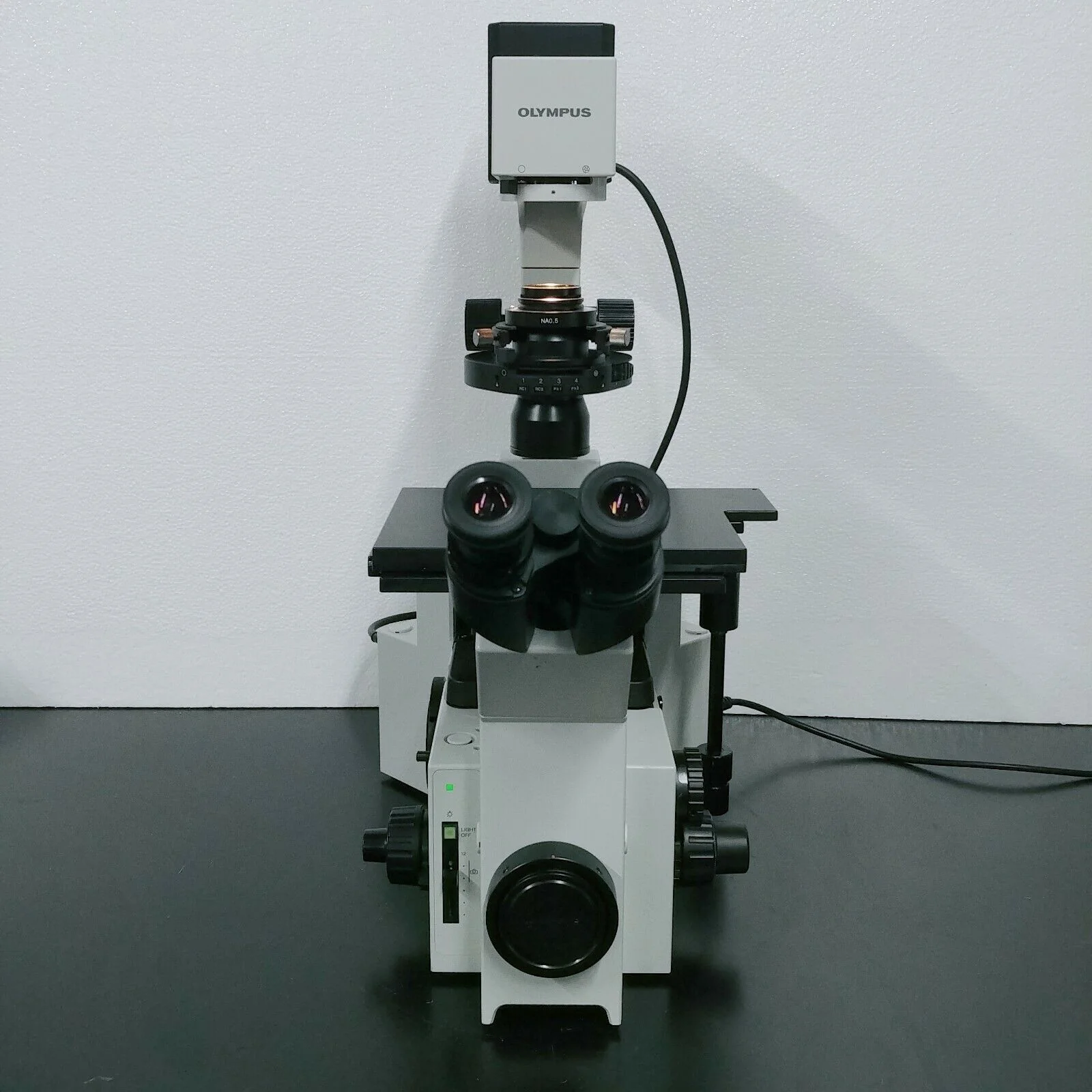 Olympus Microscope IX70 with Phase Contrast and RC Relief Contrast - Image 3