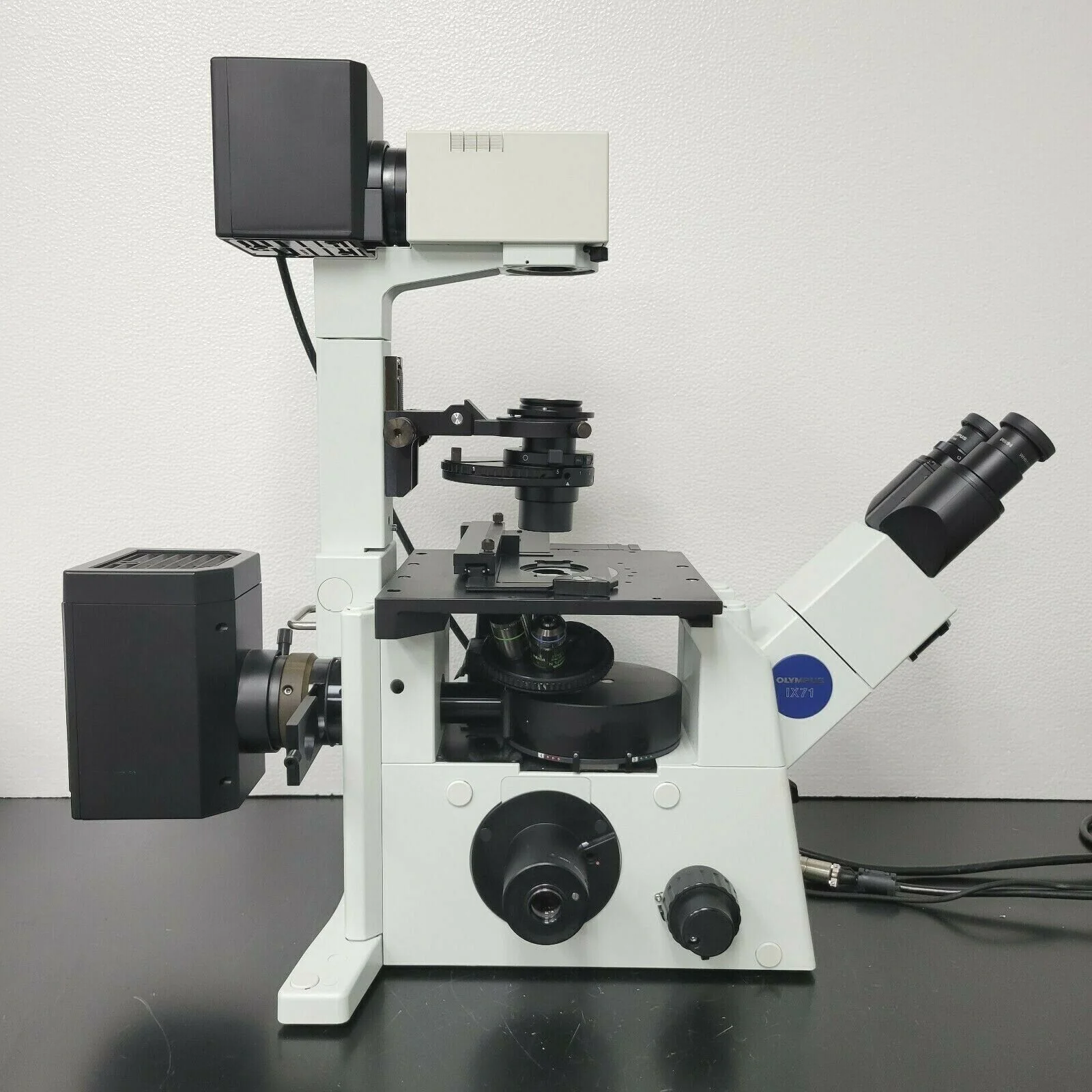 Olympus Microscope IX71 with Fluorescence and Phase Contrast - Image 4