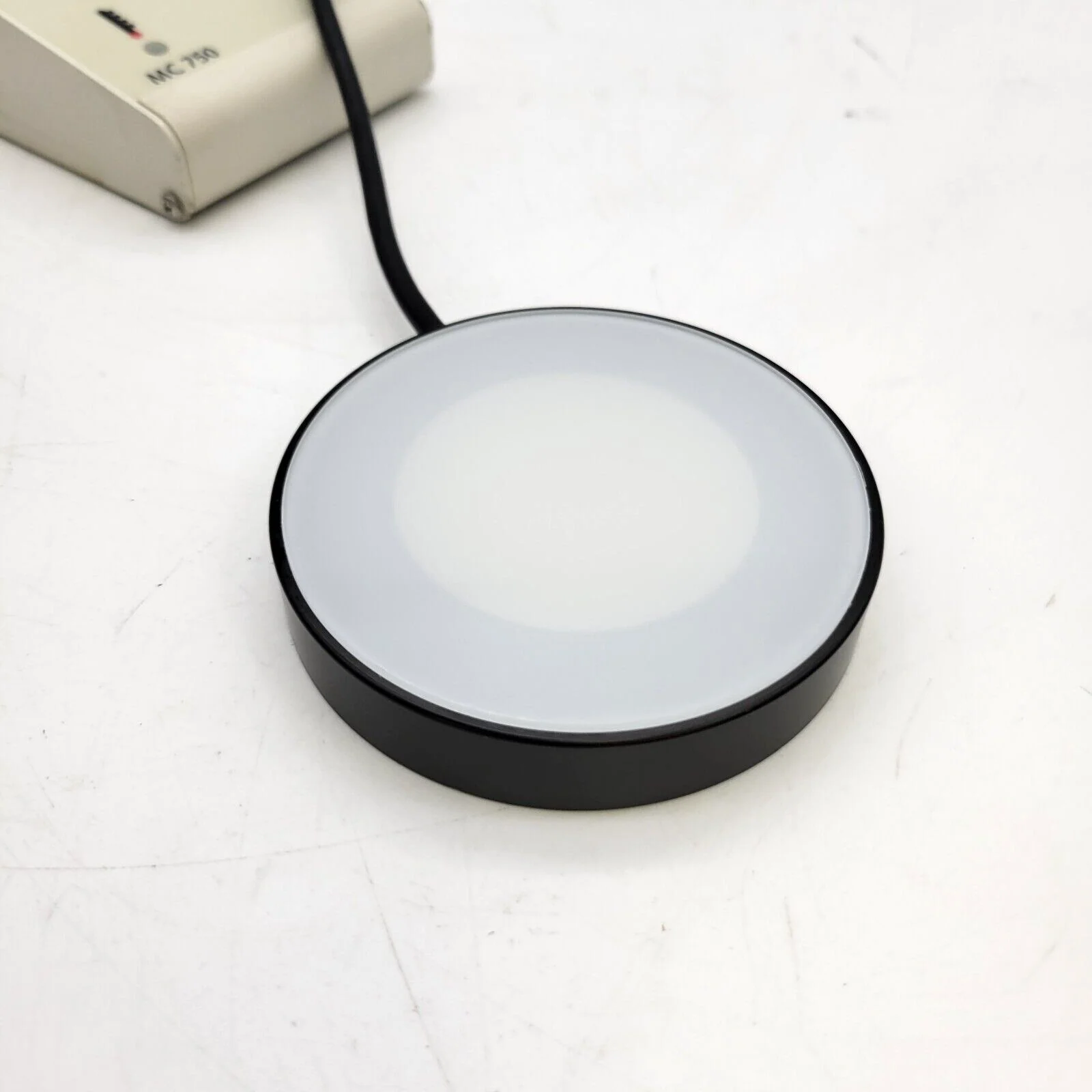 Schott VisiLED MC 750 and TLS-BF Backlight Illumination for Stereo Microscope - Image 4